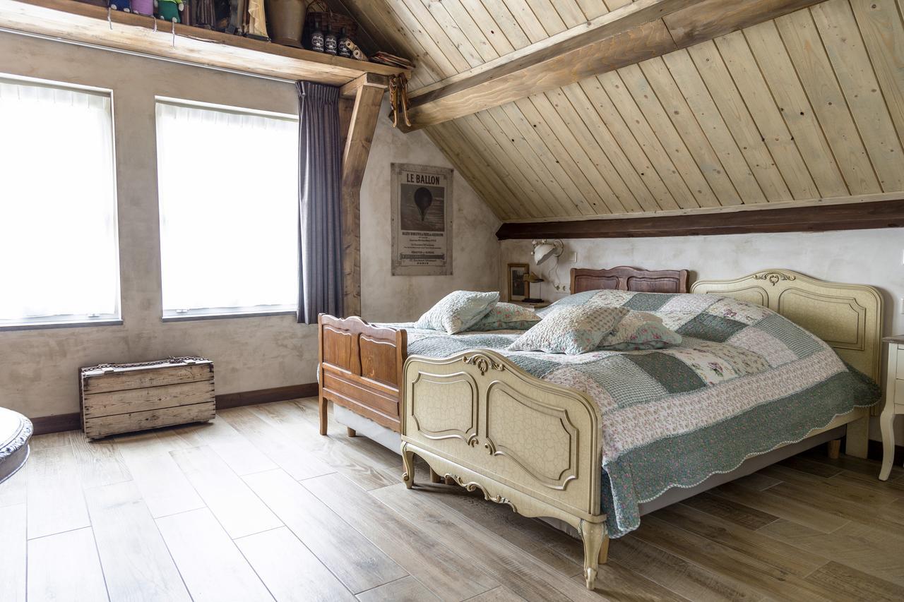 Bed and Breakfast De Vrolijcke Bosmuis Bergeijk Exterior foto